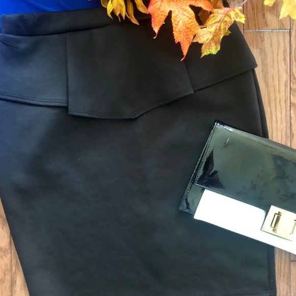 Body Central Dresses & Skirts - Peplum Skirt